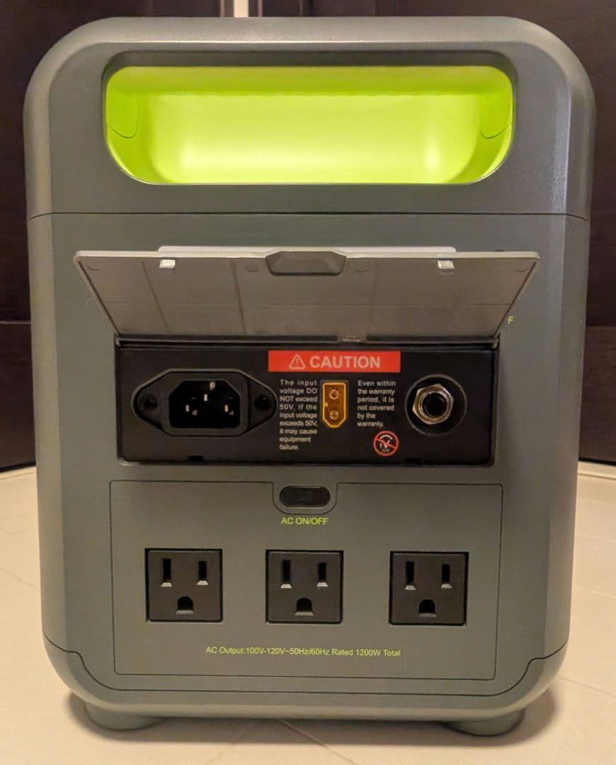 【ほぼ新品】FOSSIBOT ポータブル電源＆ソーラーパネル200Wセット