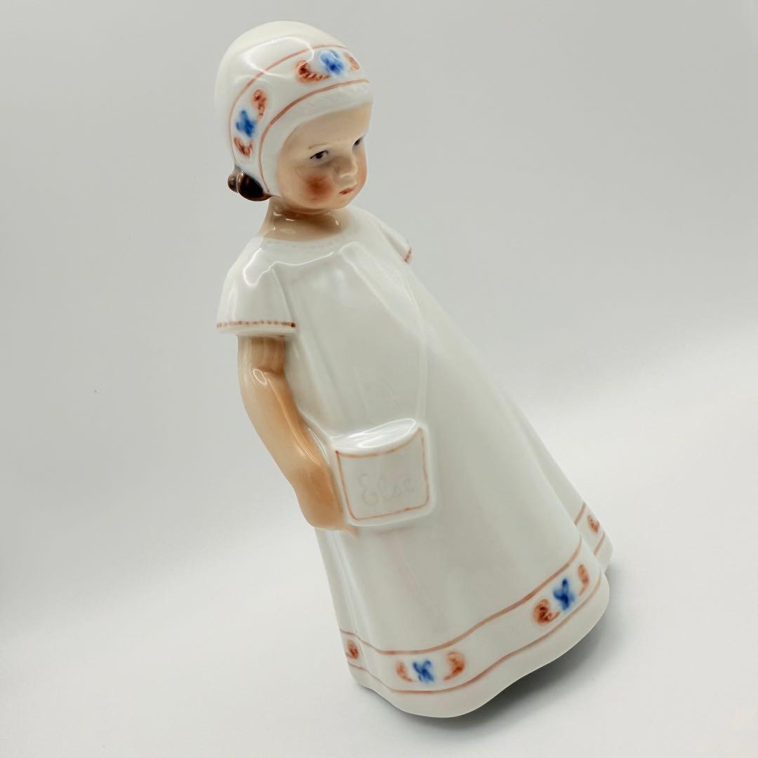 ロイヤルコペンハーゲン 白い服を着た ELSE フィギュリン