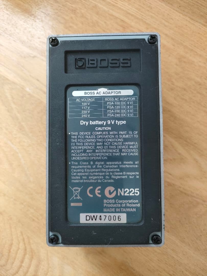 BOSS SUPER Octave OC-3 　オクターバー　エフェクター