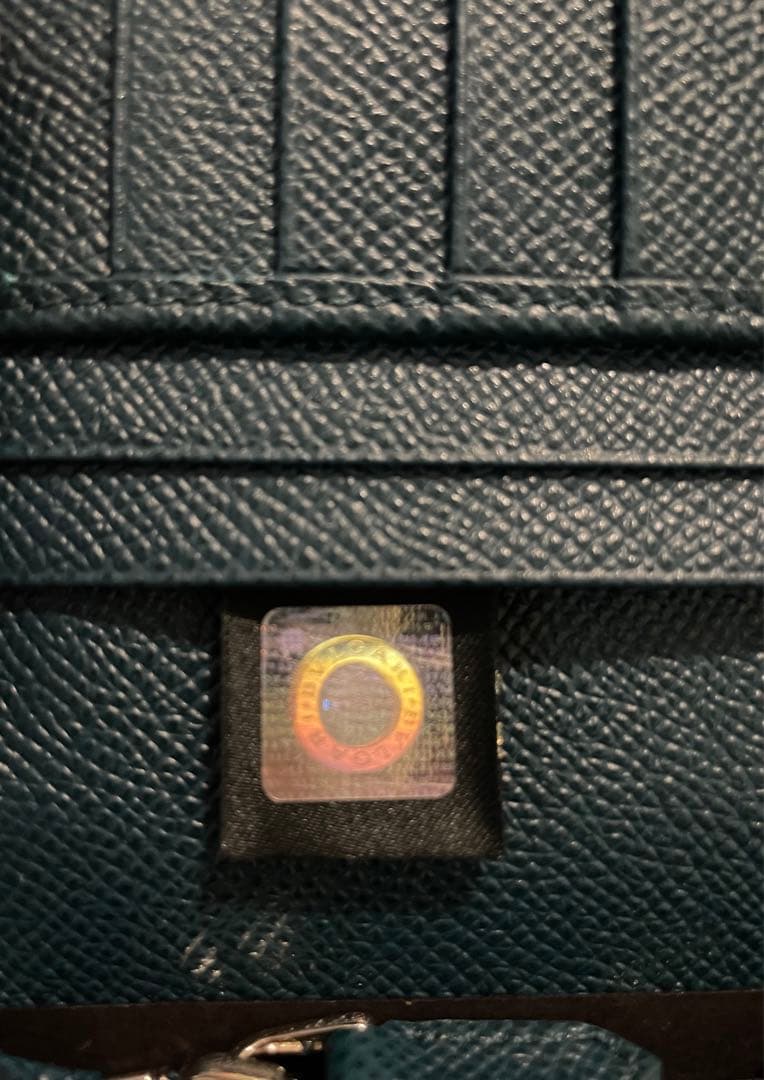 BVLGARI ブルガリ 282102 小銭入れ付 長財布 (グリーン系) 新品