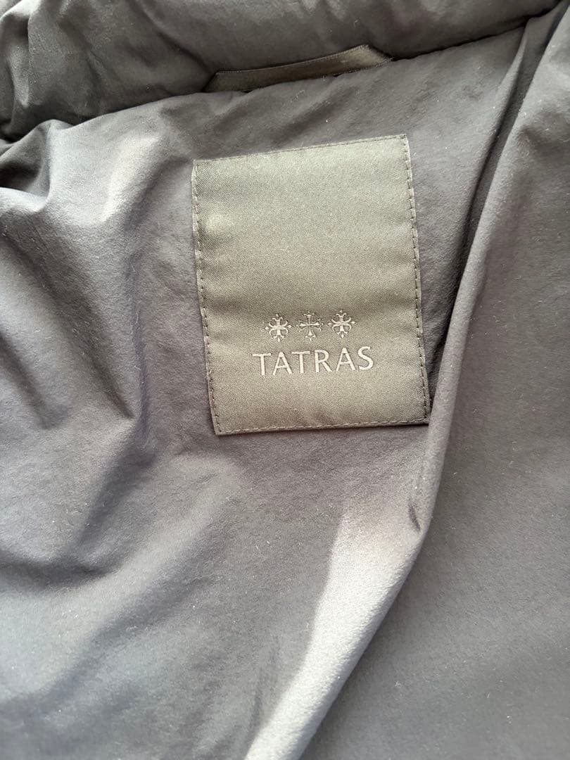 タトラス TATRAS VARENA ヴァレナ ネイビー ショート丈ダウン