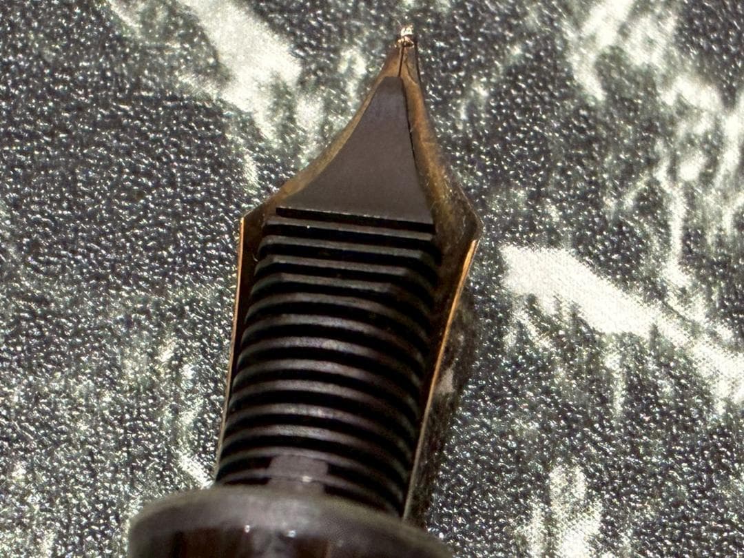 ♥cr136-514　モンブラン　マイスターシュテック　万年筆　ペン先14K