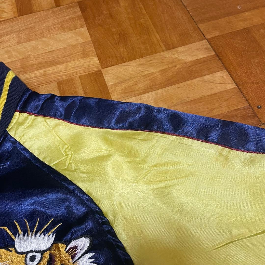 【SALE】90sスカジャン 沖縄マップ シーサー 鷹 虎 龍 刺繍