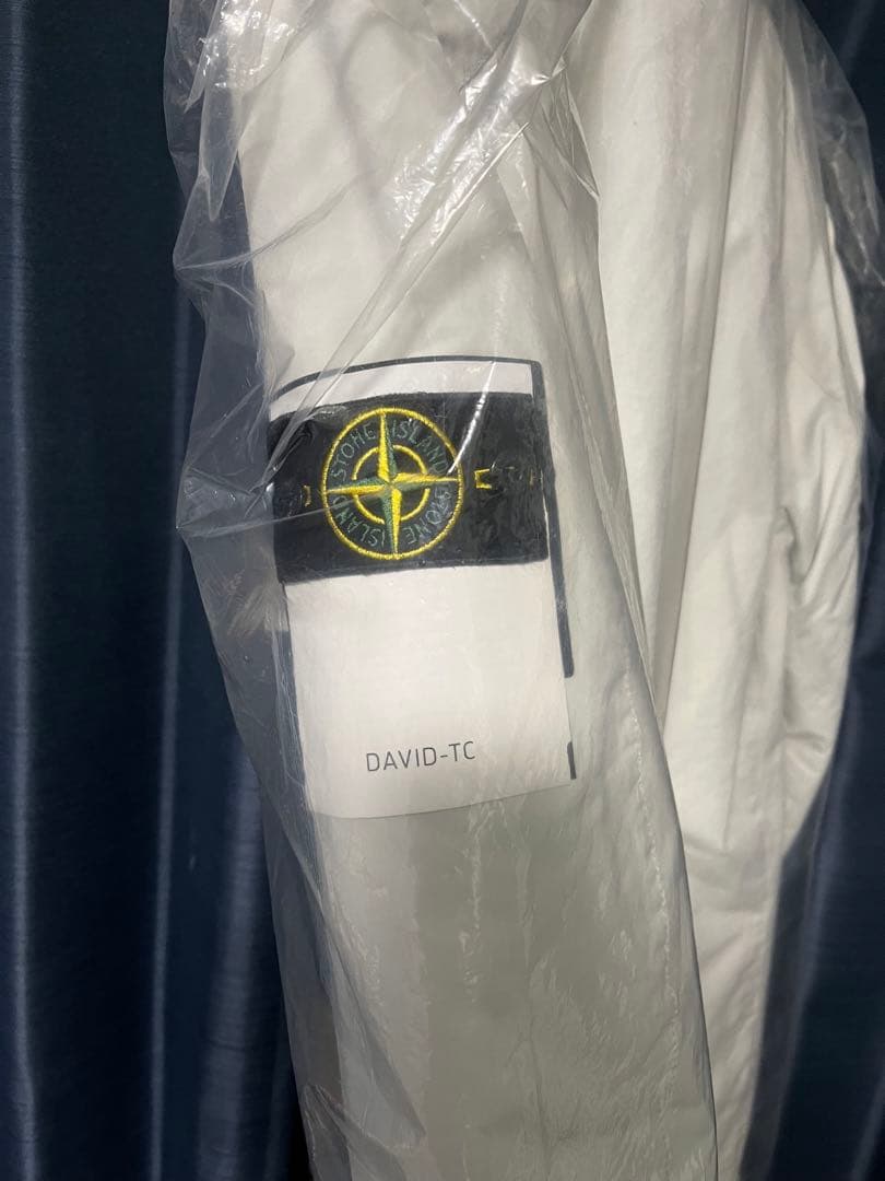 STONE  コート　新品未使用　値下げ交渉受け付けます。