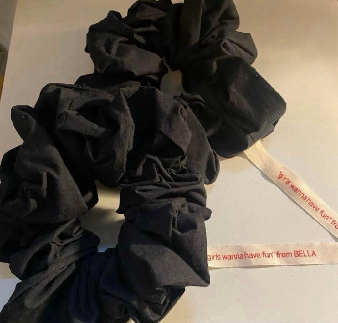 BELLA ベラ シュシュ BIG ヘアゴム ヘアアクセサリー ブラック 新品