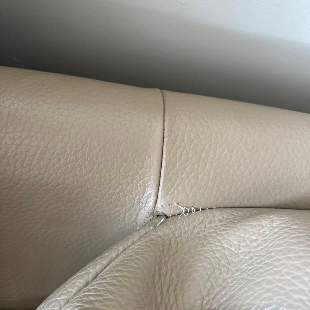 IDC家具　三人掛け本革ソファー　ベージュ