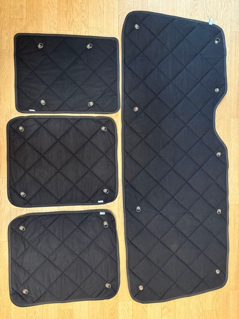 ハイエース 200系 アイズシェード ブラッキー/ブラック