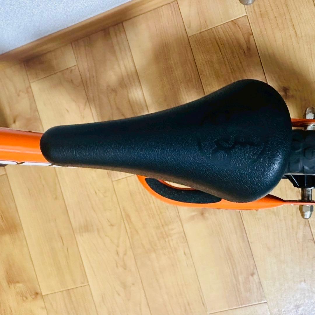 極美品✨ストライダー STRIDER スポーツ SPORT 人気のオレンジ