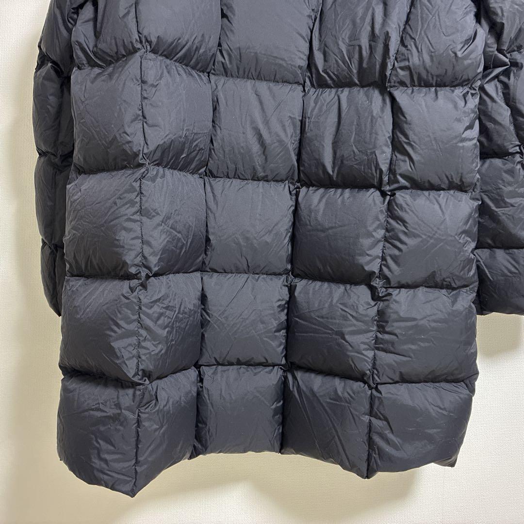 新品 ユニクロ ユー ウルトラライトダウンコート＋ XL 黒 収納袋付き