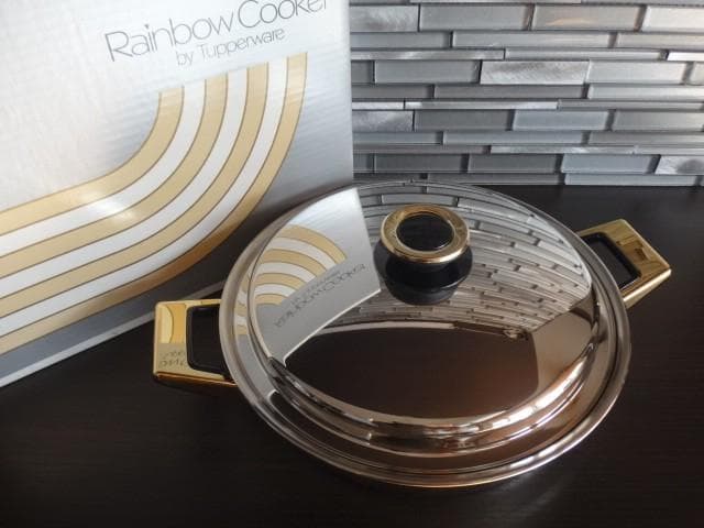 新品未使用★タッパーウェア★26cm浅鍋★2.8L★Tupperware