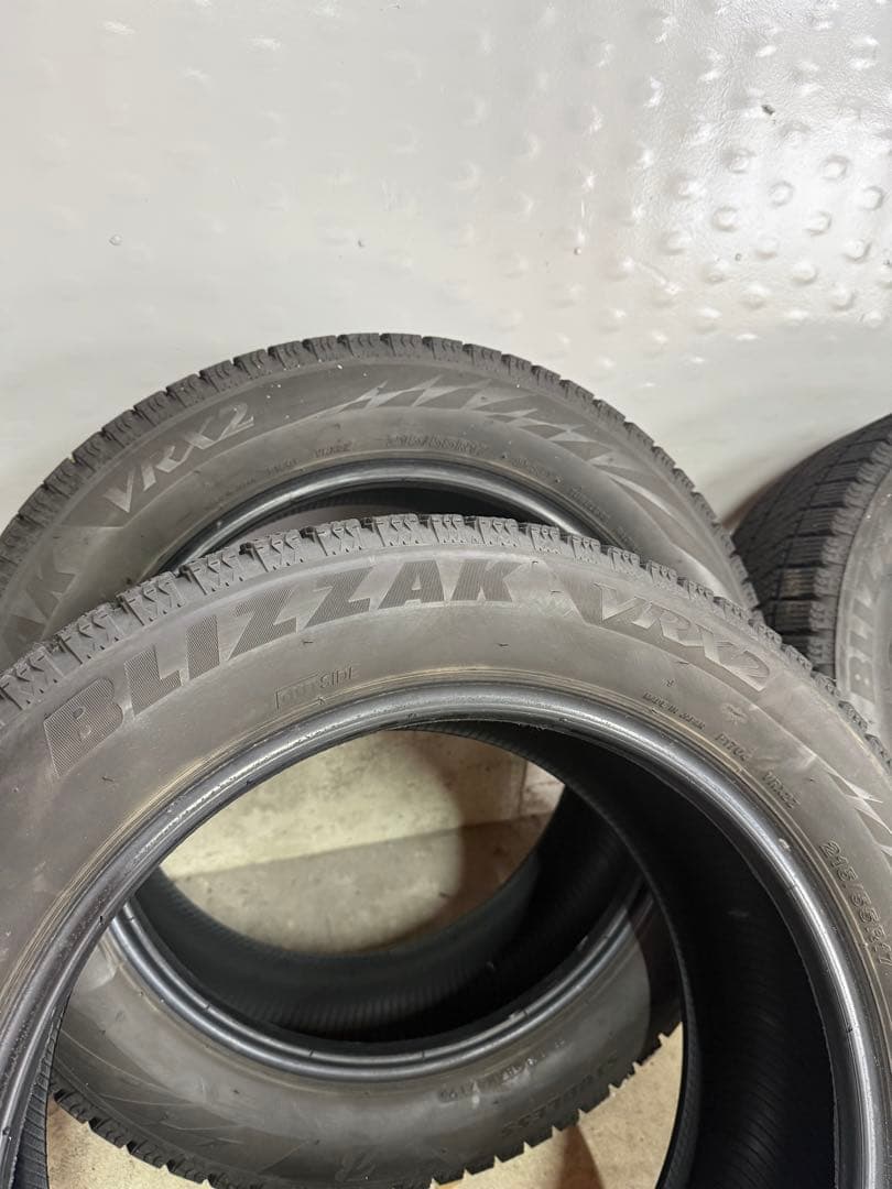 おニクブリヂストン VRX2 215/55R17 2019年 2本分