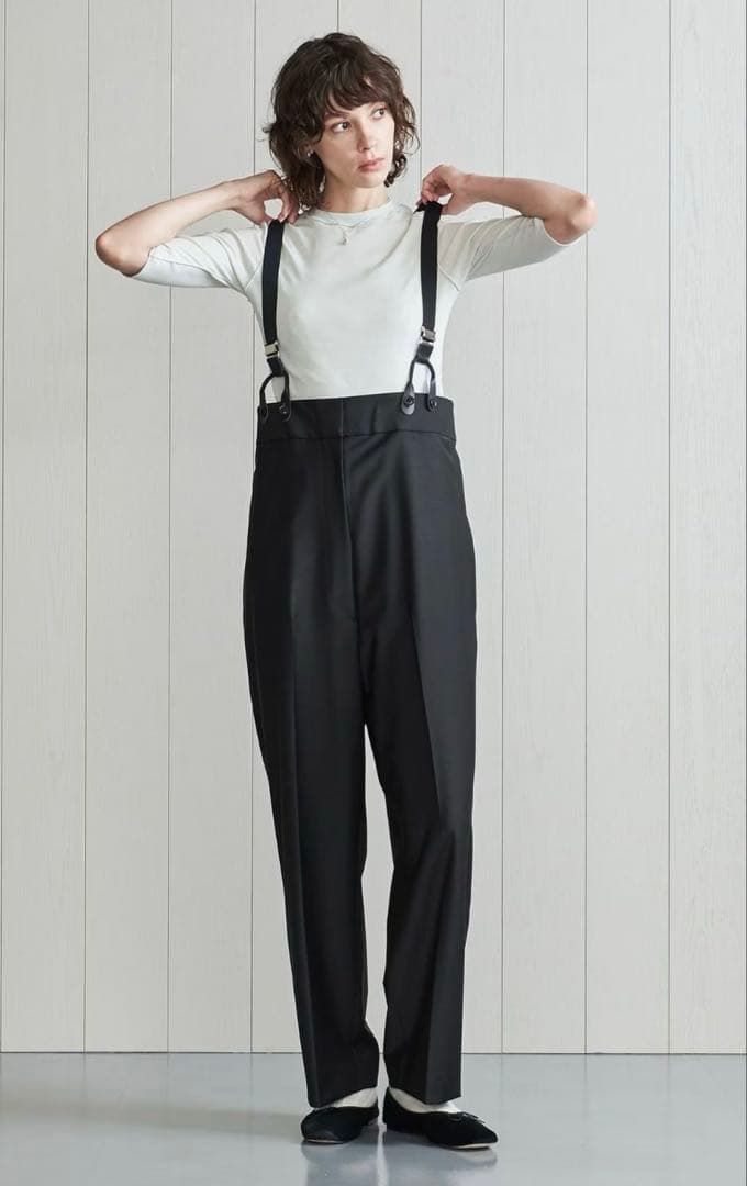 美品＜H＞トロピカルハイウエストサスペンダーパンツ　Mサイズ