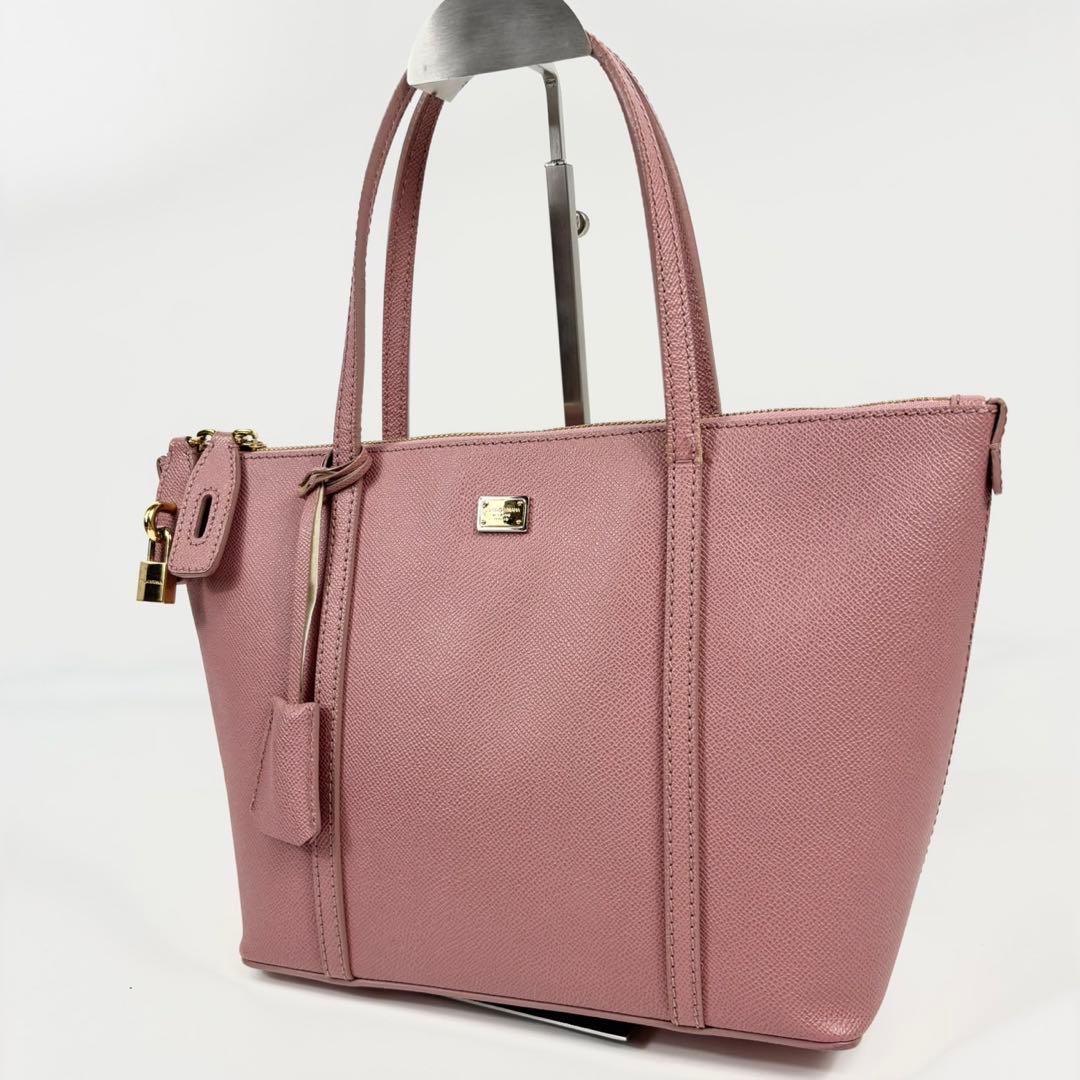 現行モデル　ドルチェアンドガッバーナ　トートバッグ　ピンク　サフィアーノレザー