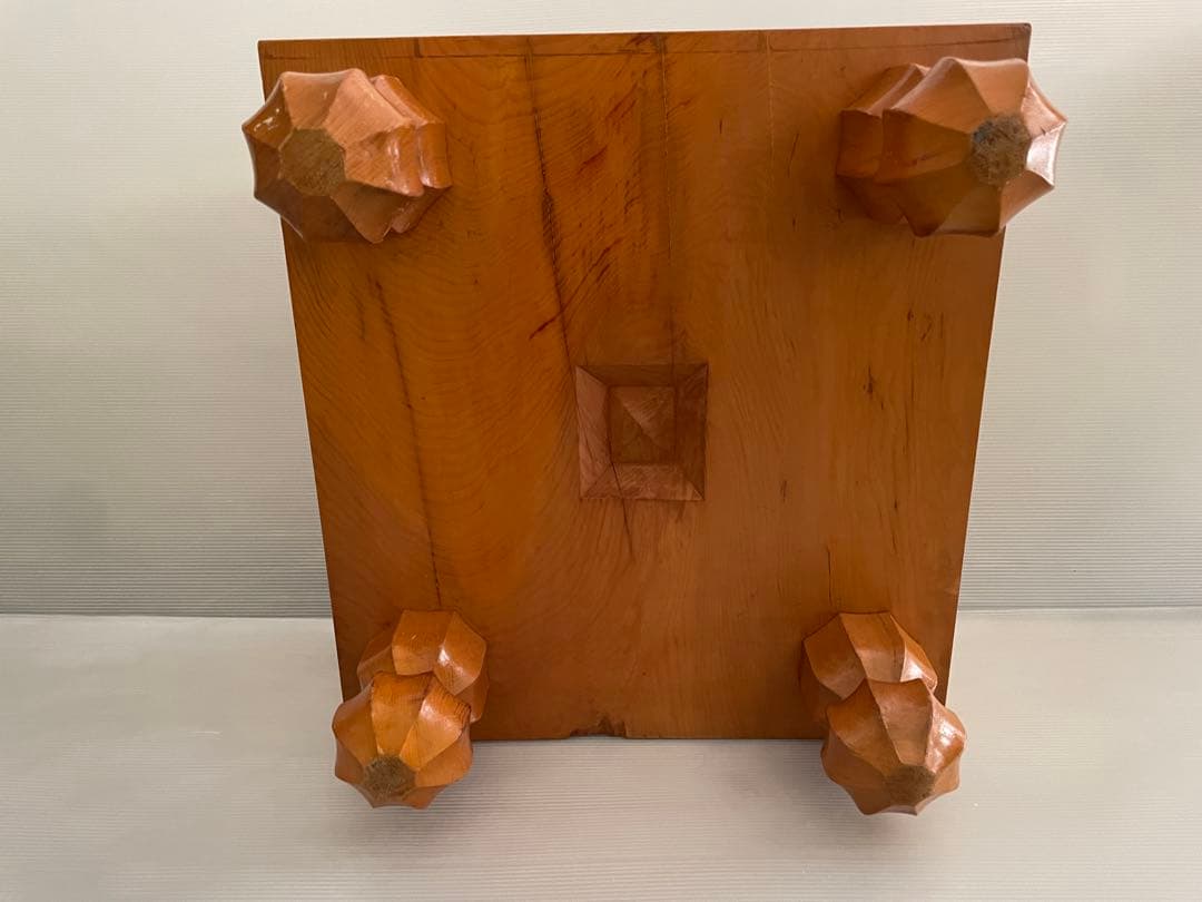 囲碁盤 碁盤 本榧 厚さ15.4cmへそ 脚付き