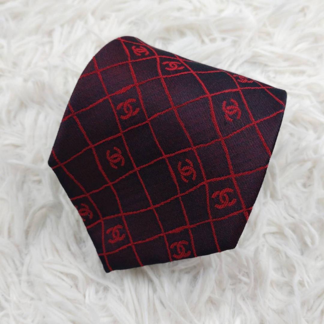 シャネル 高級シルクネクタイ 総柄（ココマーク） ブラウン