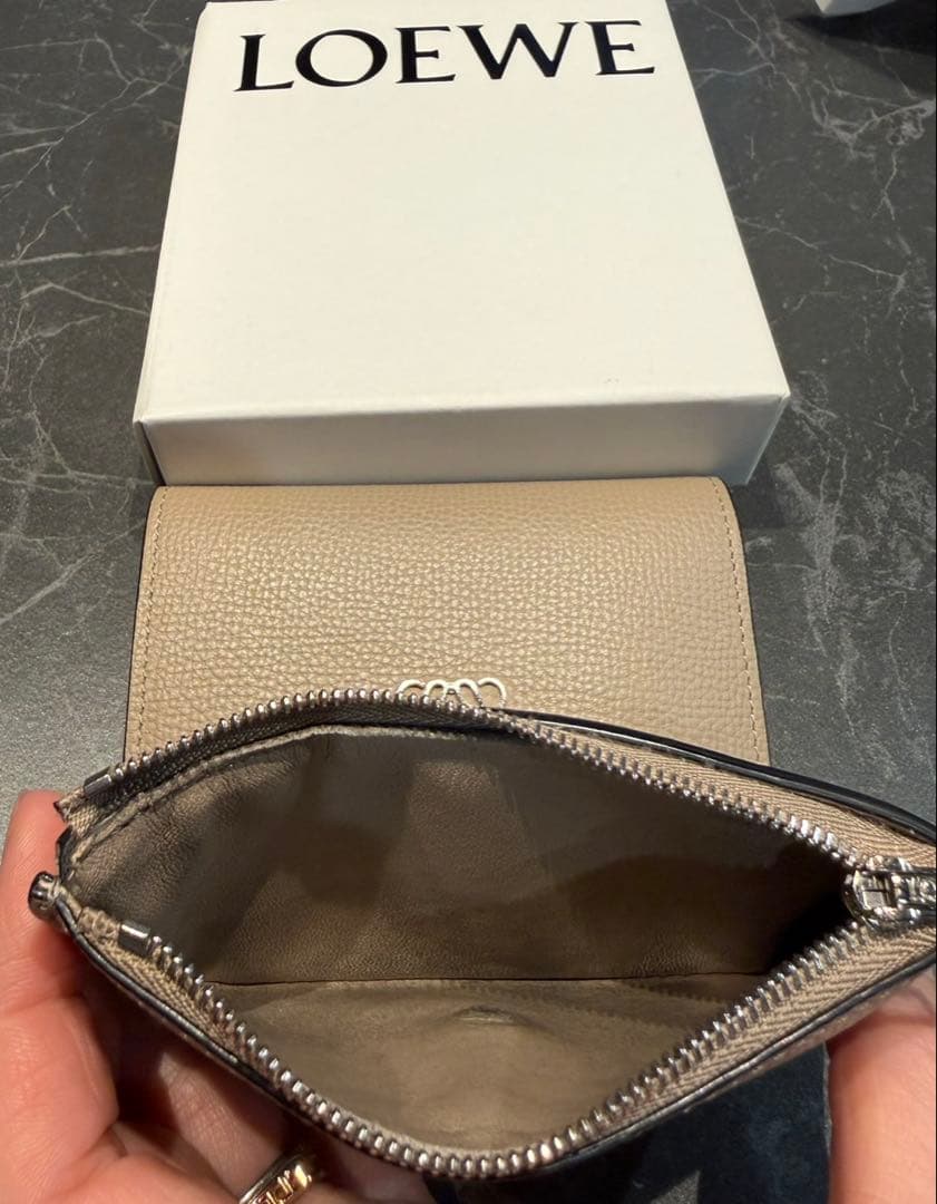 こゆ◎美品◎ロエベ LOEWE◎アナグラムバーティカルウォレット