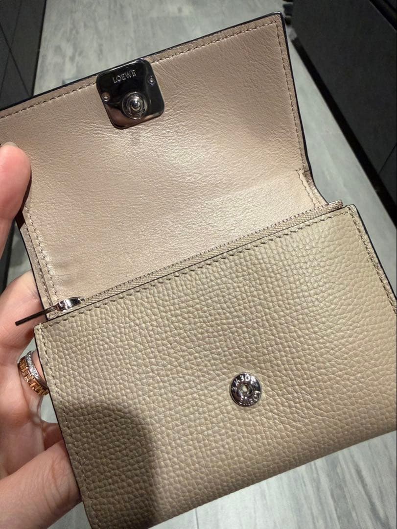 こゆ◎美品◎ロエベ LOEWE◎アナグラムバーティカルウォレット