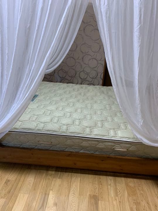 ☆Simmonsの最高級ダブルベッド☆♪♪