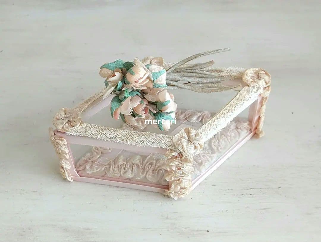 フランスアンティーク 小さなジュエリーケース