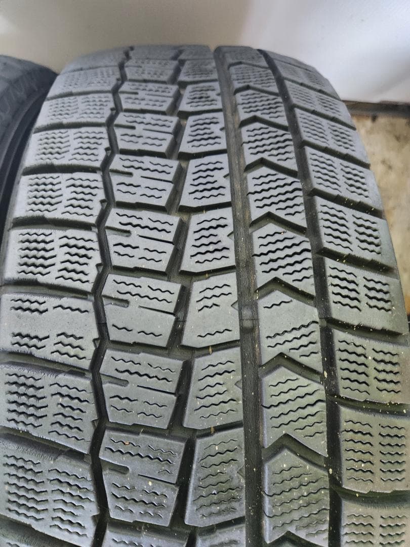 送料込☆2023年製ダンロップ タイヤ205/55R16日本製☆4本