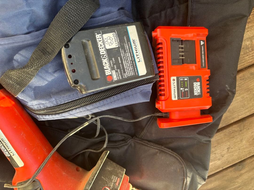 コードレスミニ 耕運機 LGC120ブラックアンドデッカー