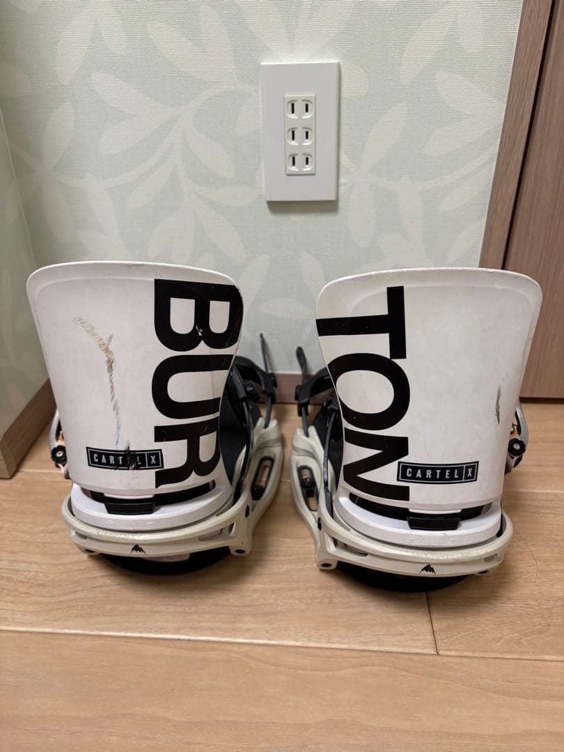 Burton CartelX EST ビンディング M ホワイト/ブラック