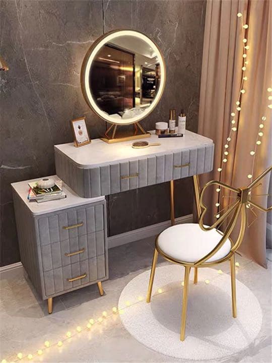 オシャレドレッサー　ベロア調デスク引き出し2杯LEDミラー　椅子　棚4点セット