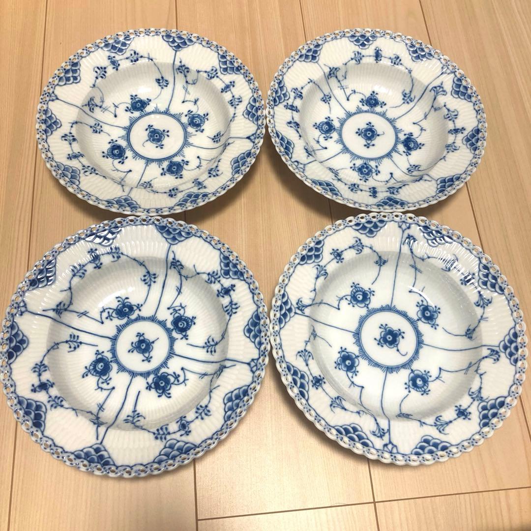 ロイヤルコペンハーゲン ブルーフルーテッド食器4枚セット