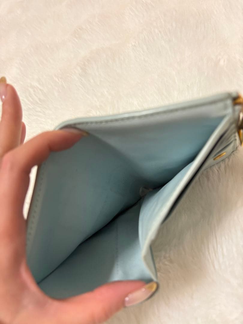 BOTTEGA VENETA 二つ折り財布 ライトブルー