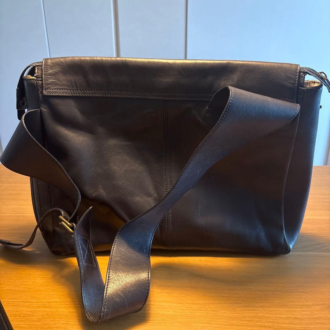 マザーハウス　メッセンジャーバッグ（ザダンメッセンジャー）