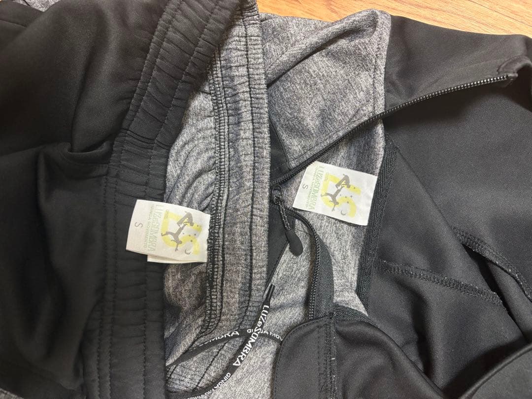 ルースイソンブラ　ジャージ　上下セット　Sサイズ