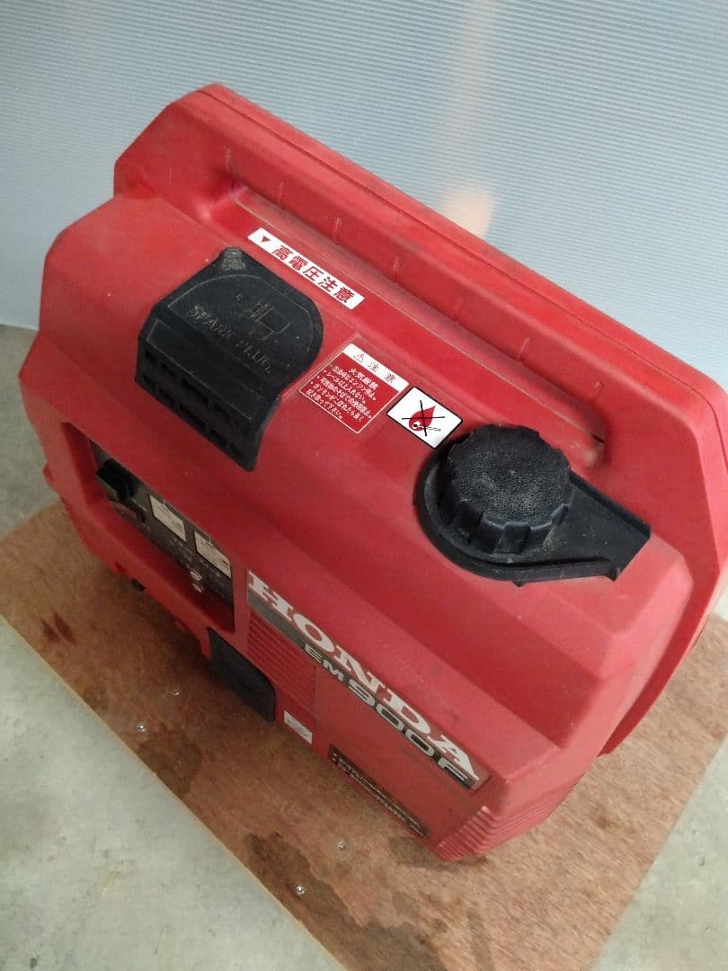 ★ホンダポ−タブル発電機EM900F