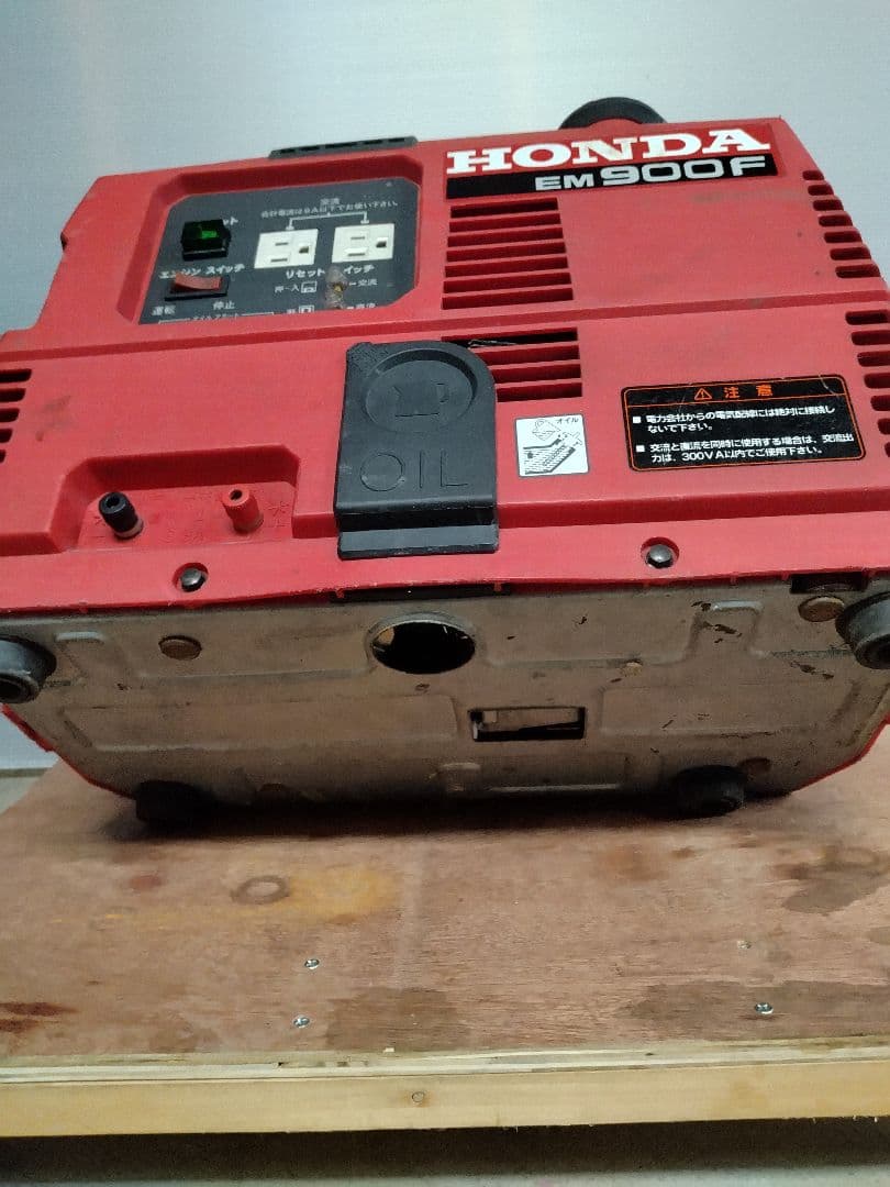 ★ホンダポ−タブル発電機EM900F