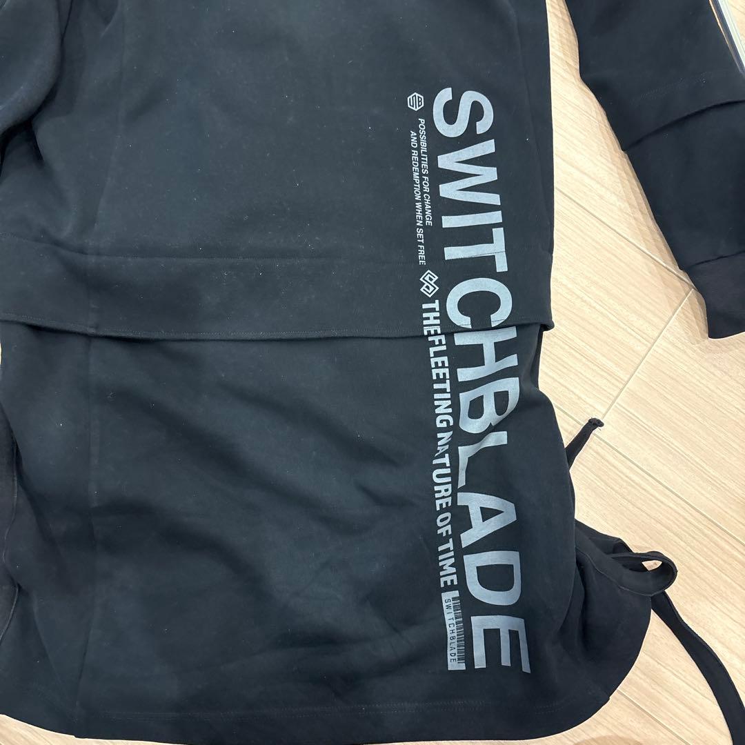 SWITCHBLADE フード付きブラックロングジャケット