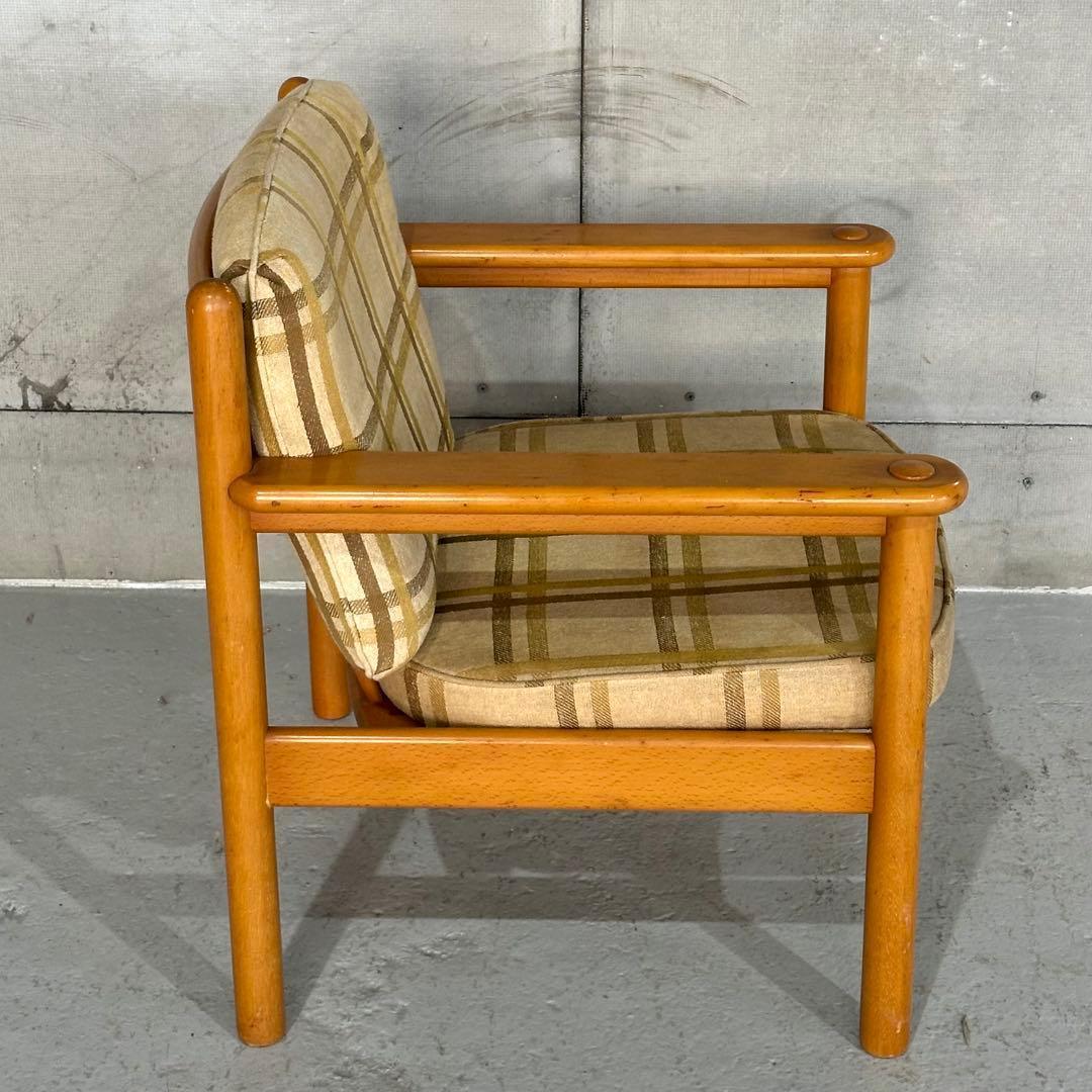 ✿昭和レトロ✿ カリモク ヴィンテージ木製チェア クラシック 布座面チェア①