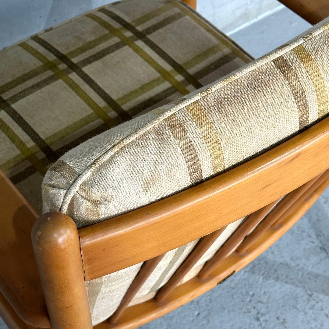 ✿昭和レトロ✿ カリモク ヴィンテージ木製チェア クラシック 布座面チェア①