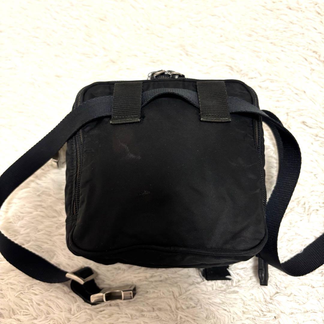 PRADA ショルダーバッグ ウエスト 2way ナイロン 三角ロゴ 黒