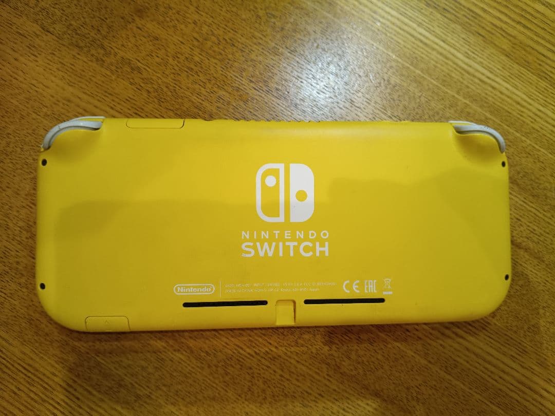 Nintendo Switch Lite 本体（新品予備バッテリー付）　ジャンク