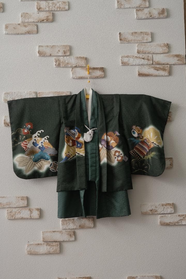5歳　七五三　緑色の波着物