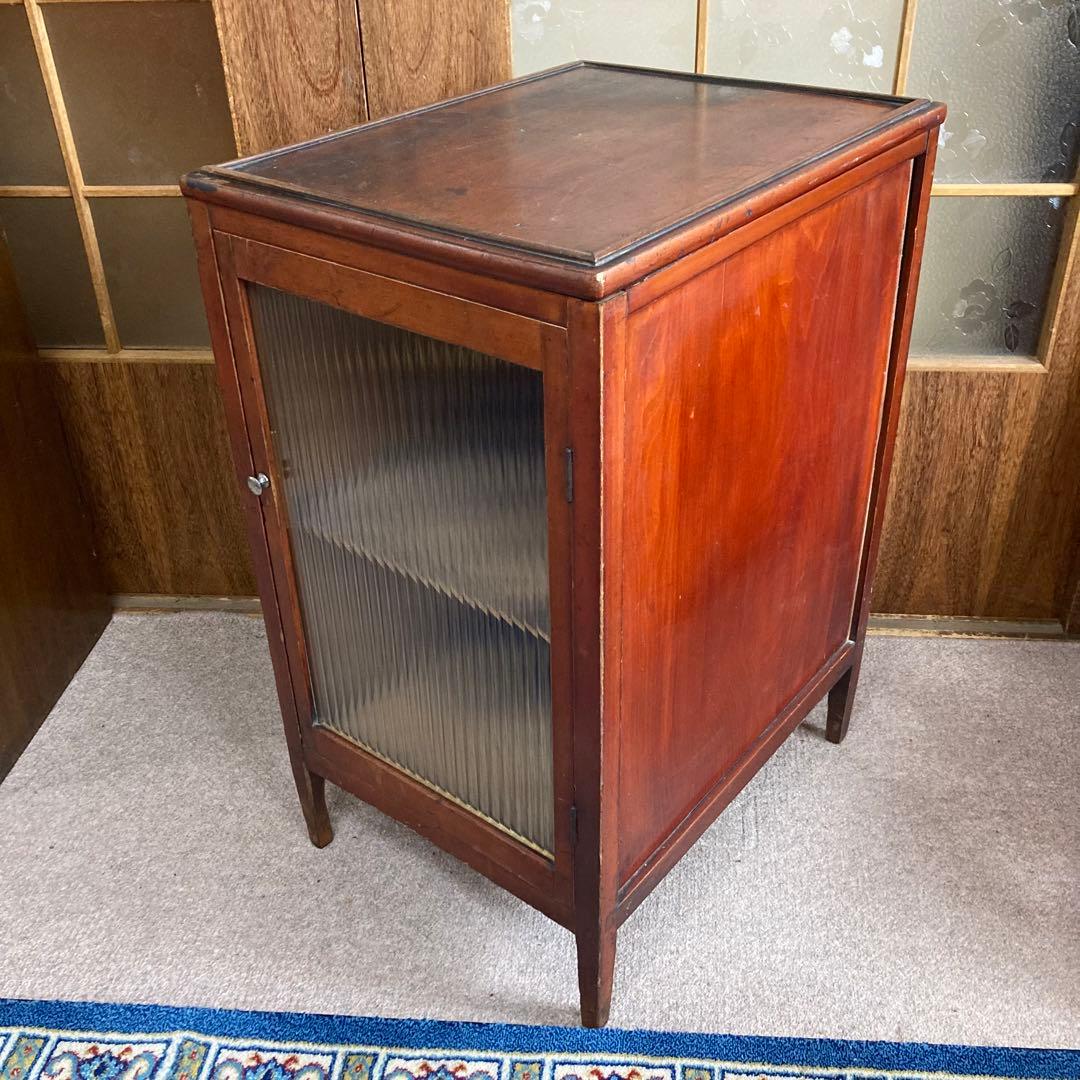 アンティーク　ガラス戸棚