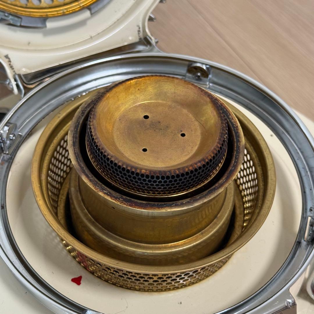 アラジンAladdin BF3911ホワイト 石油ストーブ　2017年製