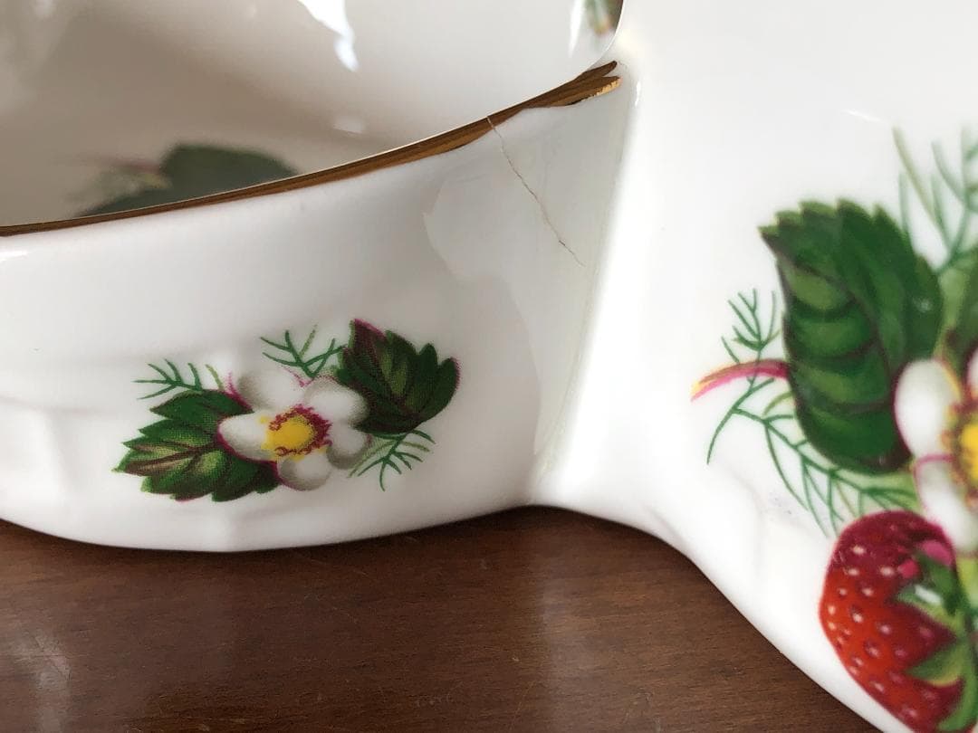 ストロベリーバスケット 3点セット ☆ ハマースレイ