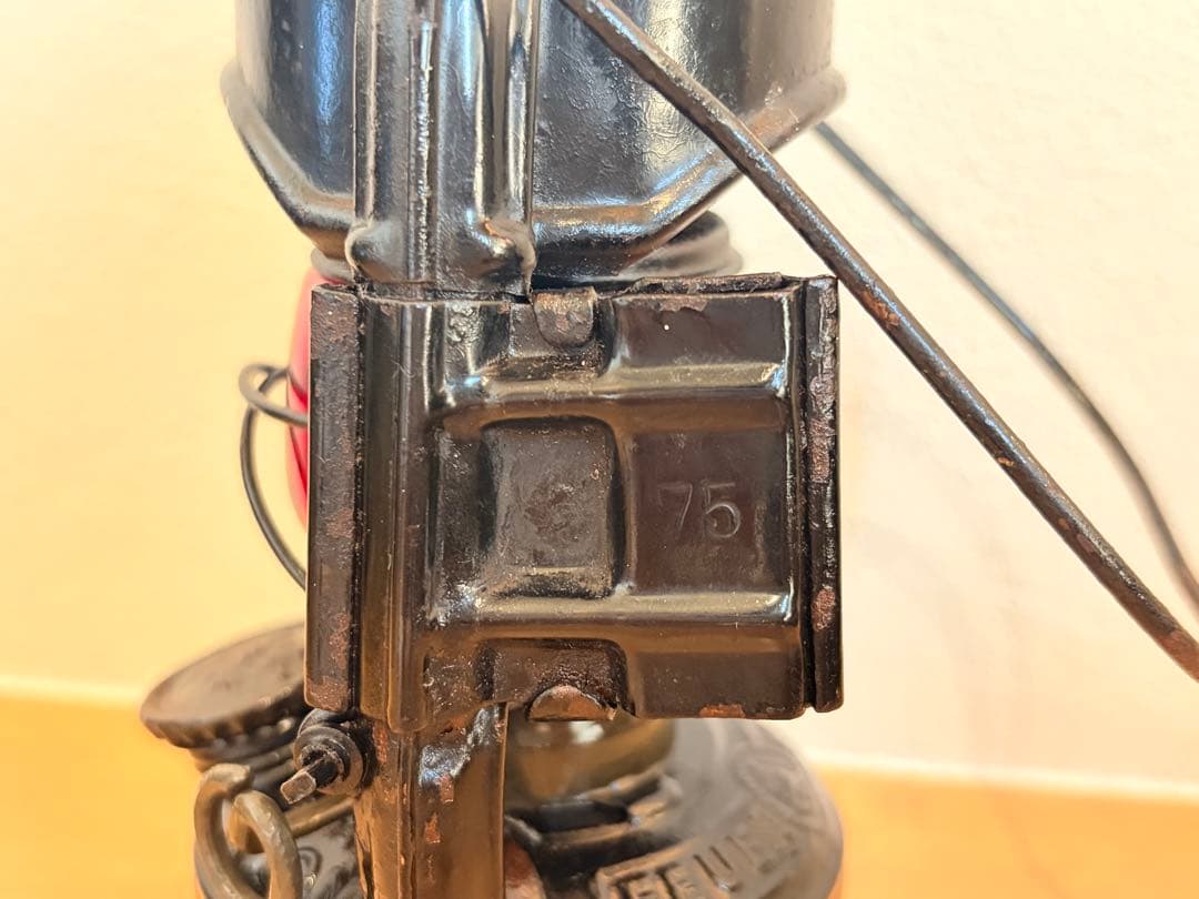 た*き様 【極希少】FEUERHAND 75 ATOM オリジナルペイント レッ