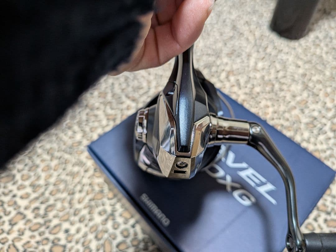 SHIMANO　22 ミラベル　4000XG 未使用品