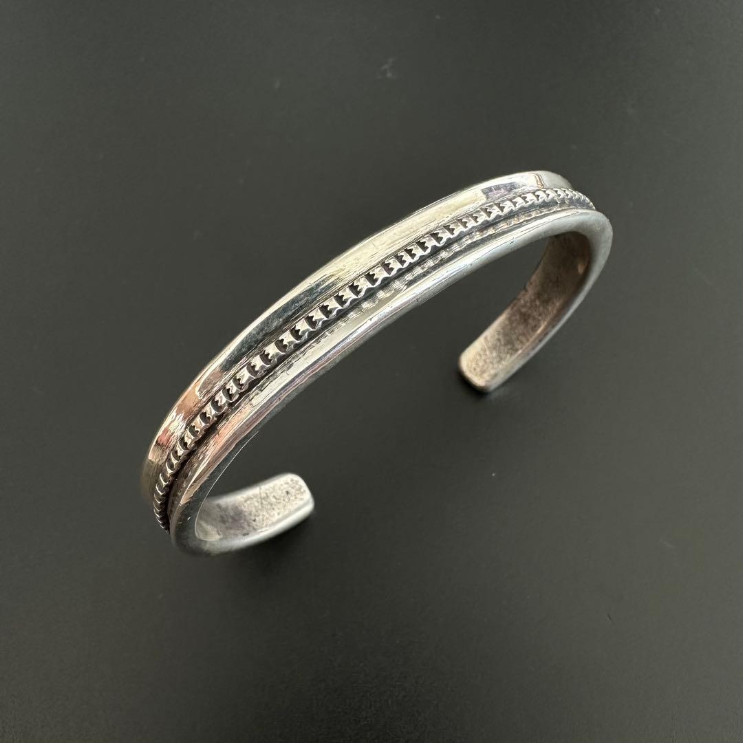 Jesse Robbins Coin Silver バングル