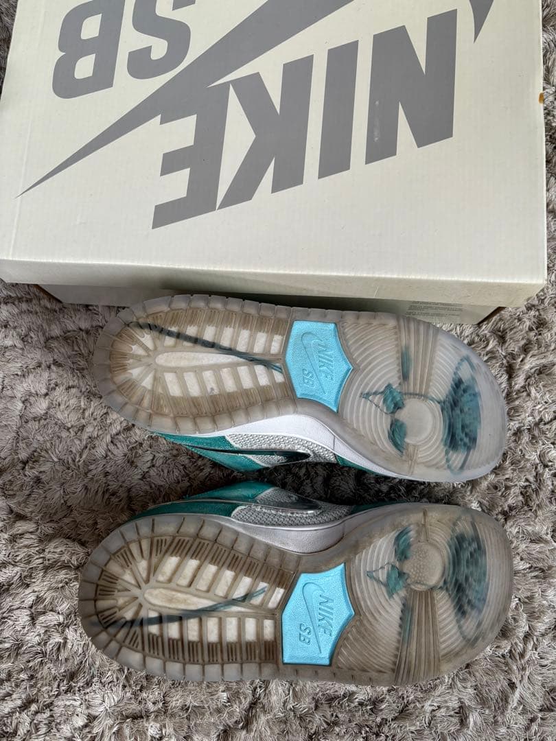 靴 NIKE SB Dunk Low pro April