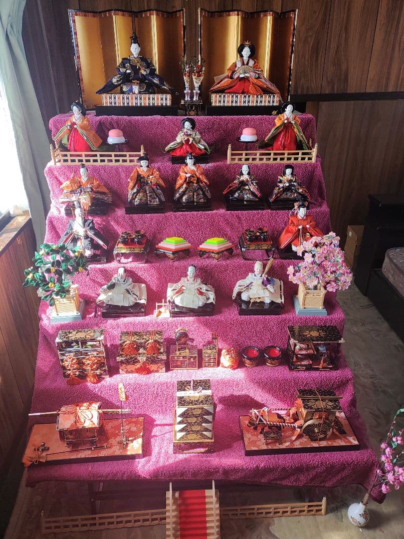 雛人形　ひな壇7段　現地引渡し対応可能