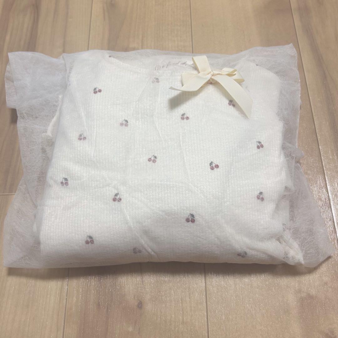 【最安値】新品未使用　ジェラートピケ　ルームウェア上下セット　チェリー柄