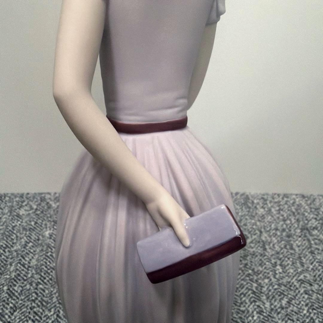 リヤドロ　箱付き　ドレス　フィギュリン