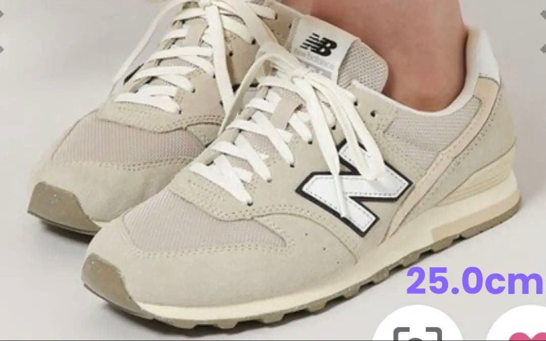ニューバランスWL996SQ2ライトベージュ